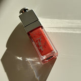 Classy carmin lipstick