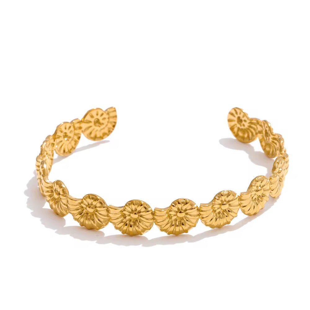 Sea star shell bangles