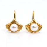 Little shell earrings