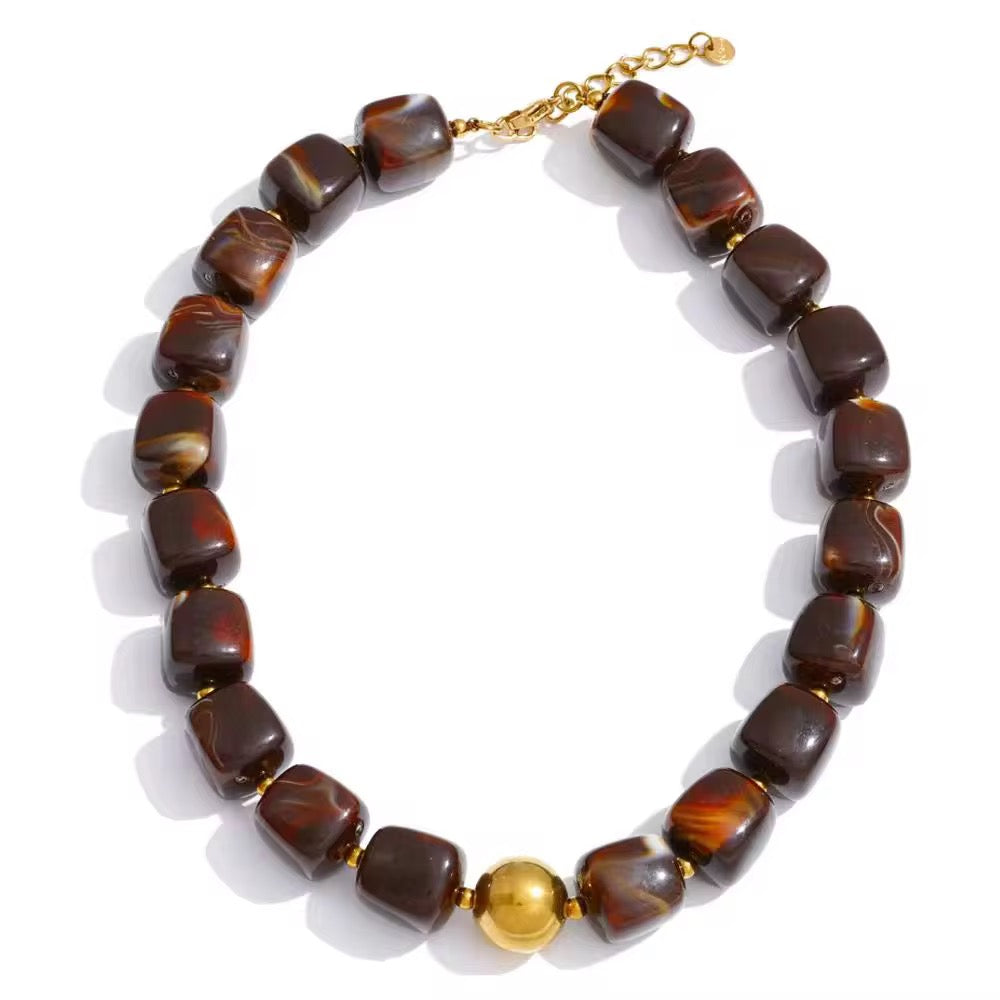 Acrylic square beads necklace