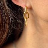 Be her earrings